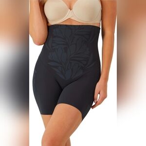 Maidenform Women’s Shapewear FitSense High Waist Extra Firm Shaping Shorts sz L